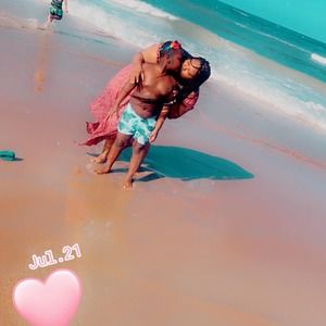 Meet your Posher, Monae